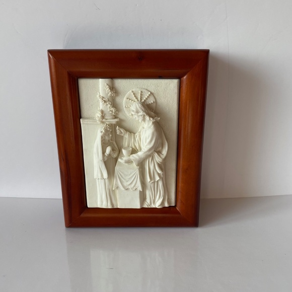 3D Alabaster Religious Plaque Inlaid in Wooden Jewelry Box Vintage - Picture 6 of 10